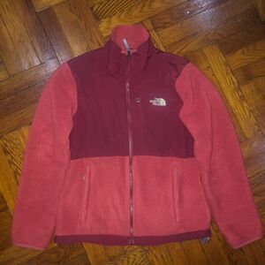 The North Face Woman's Size M Denali Full Zip Fleece Jacket Cranberry Red